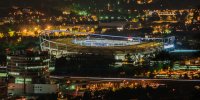 Neckarpark mit Stadion bei Nacht